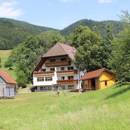 Ferienparadies Hugenhof Simonswald Exterior foto